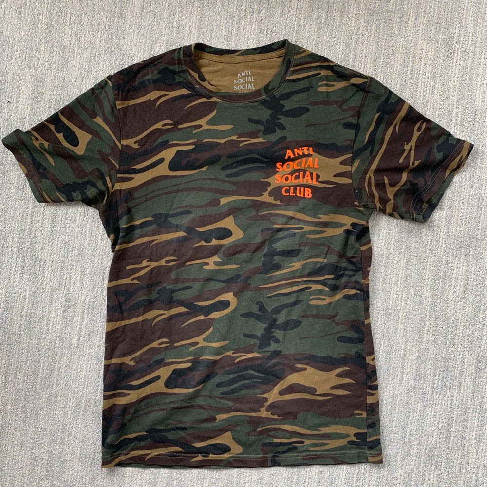 UNI-SEX ANTI SOCIAL SOCIAL CLUB TSHIRT